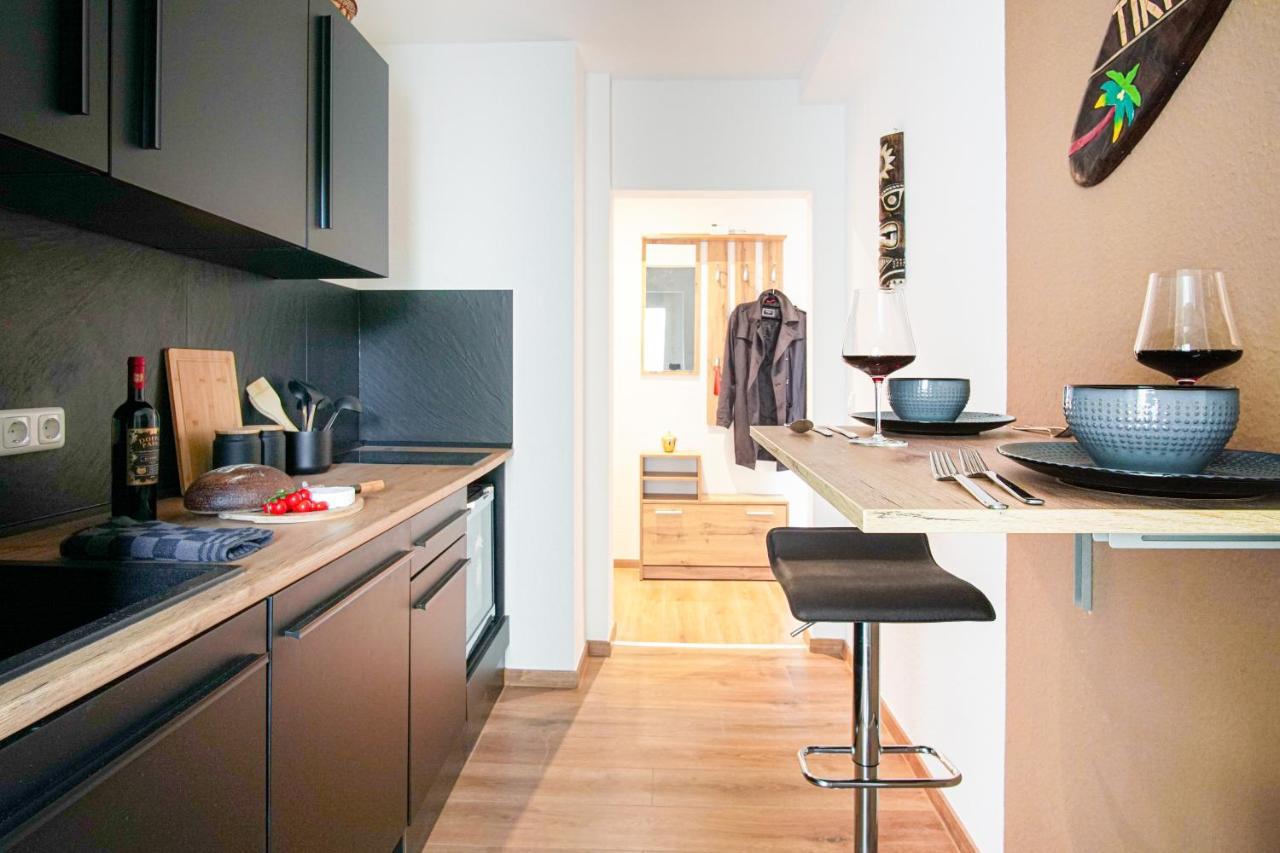 Apartment I Wi-Fi I Parkplatz I Balkon Essenfusion Bagian luar foto