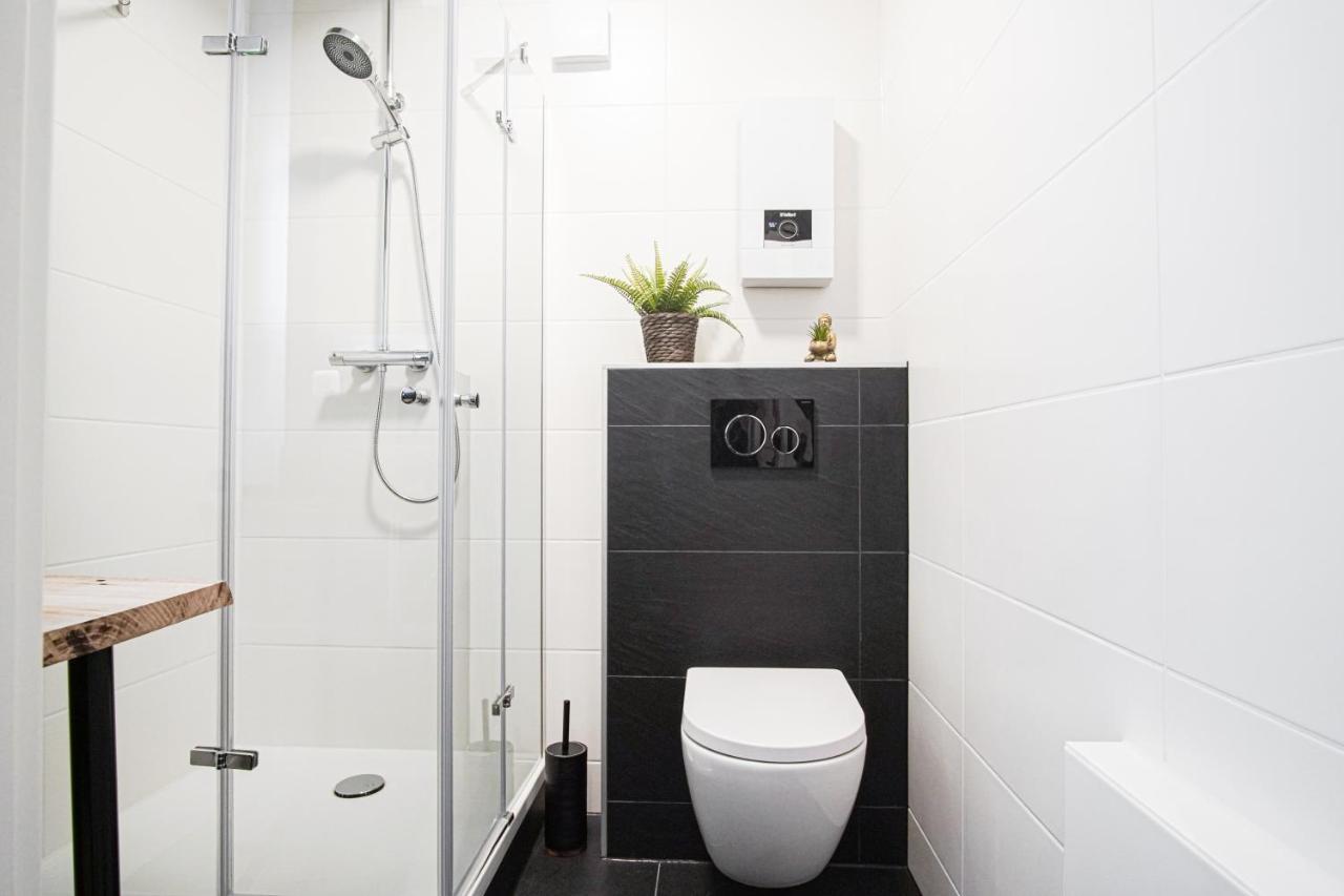 Apartment I Wi-Fi I Parkplatz I Balkon Essenfusion Bagian luar foto